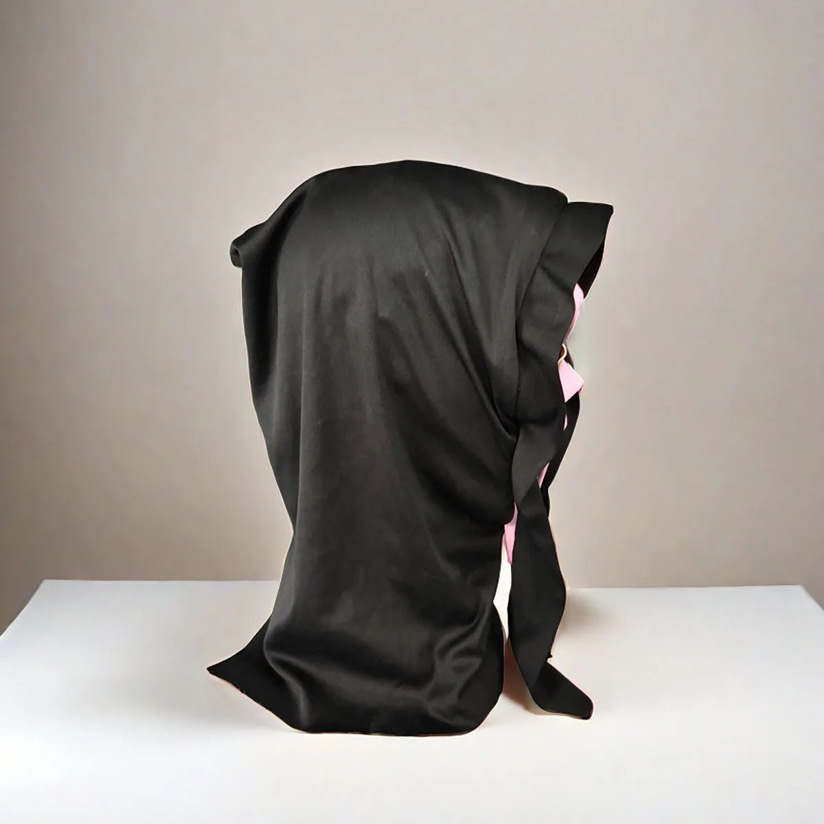 Halloween cosplay horror, funny screaming, grimace mask, scary headgear, adult dance props, latex NPC role play